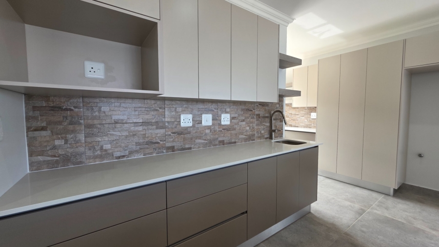 3 Bedroom Property for Sale in Dana Bay Western Cape